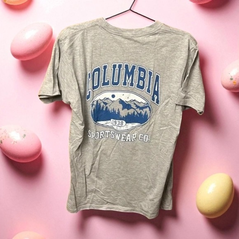 Columbia Heather Gray Graphic Tee